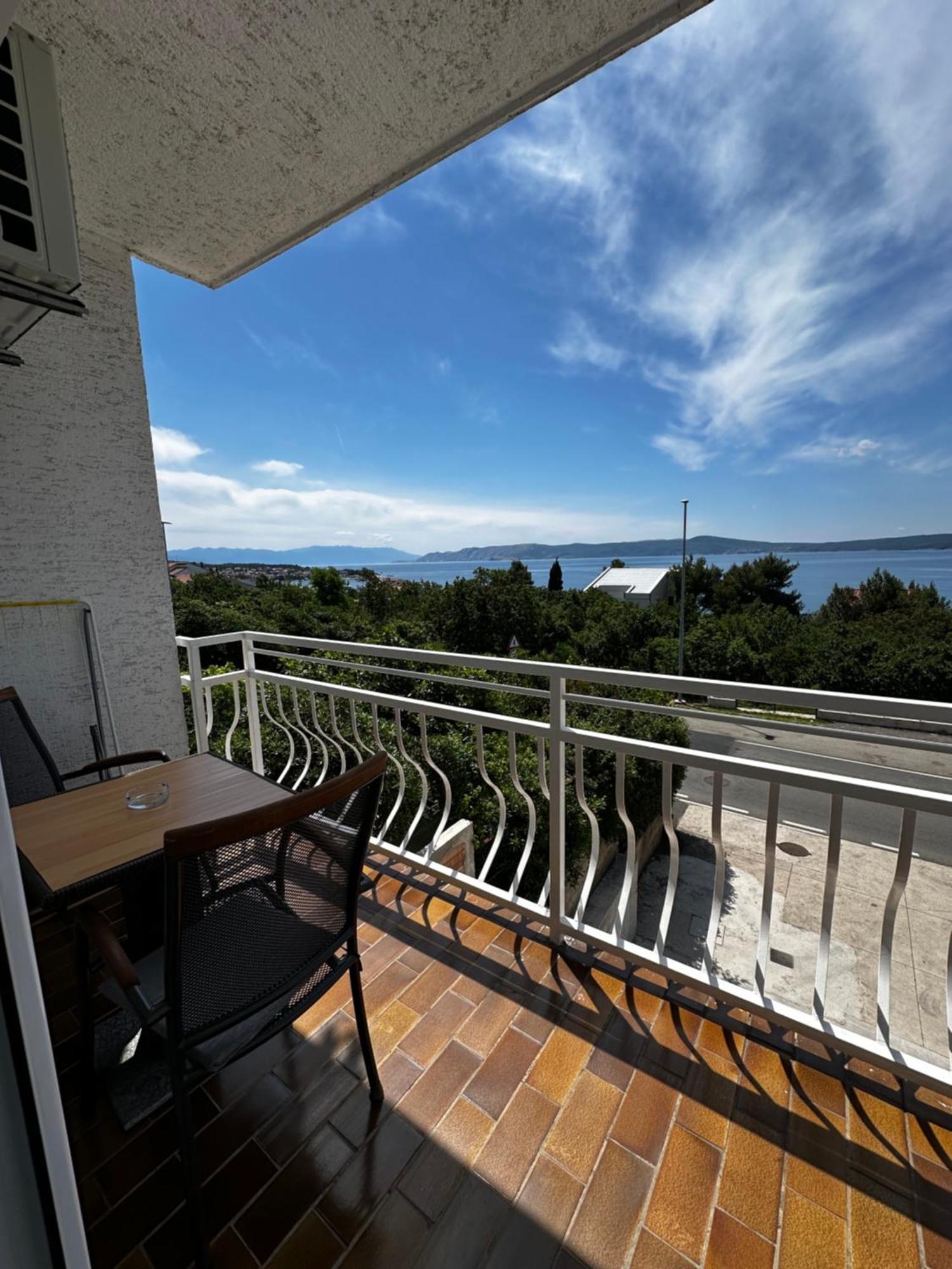 Apartmani Kristijan Crikvenica Ngoại thất bức ảnh