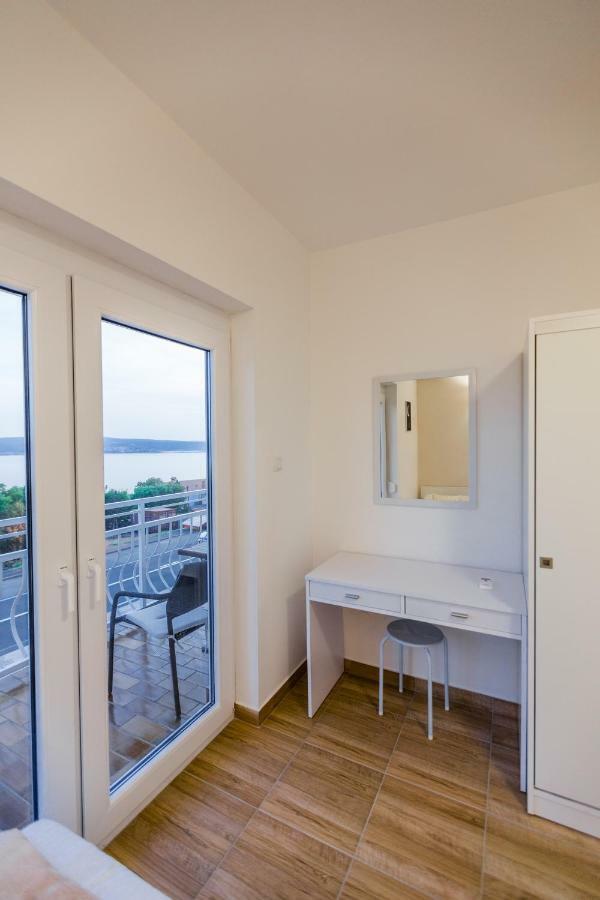 Apartmani Kristijan Crikvenica Ngoại thất bức ảnh