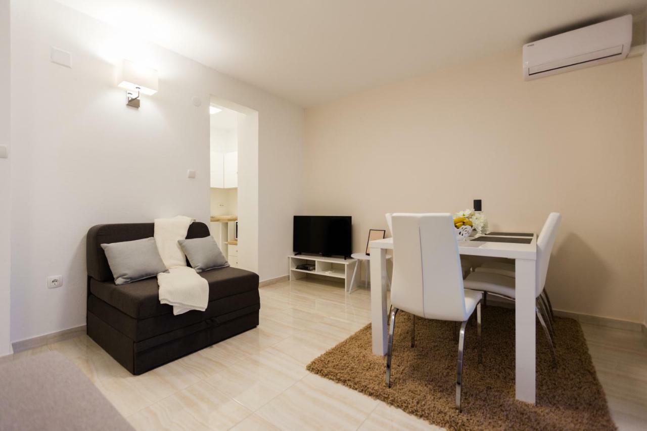 Apartmani Kristijan Crikvenica Ngoại thất bức ảnh