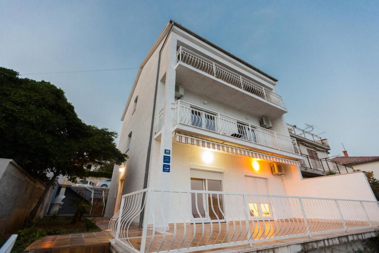 Apartmani Kristijan Crikvenica Ngoại thất bức ảnh